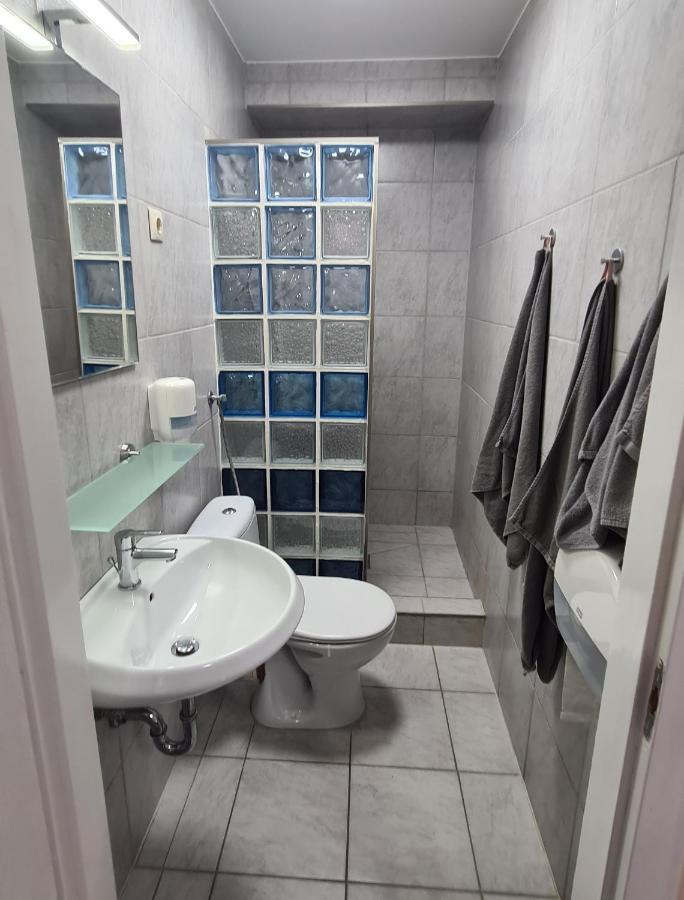 Lucsony Apartman Mosonmagyaróvár 外观 照片