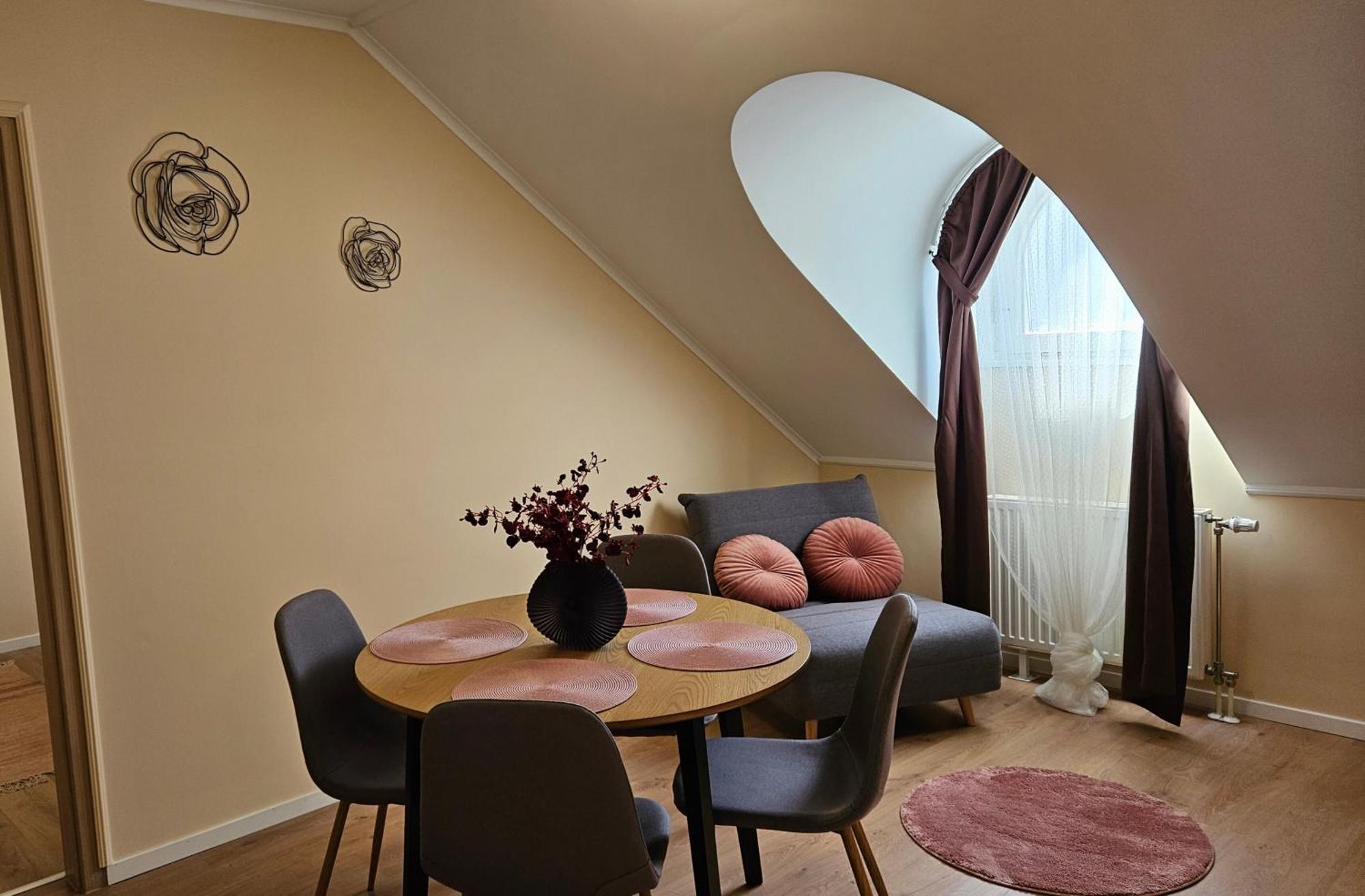 Lucsony Apartman Mosonmagyaróvár 外观 照片